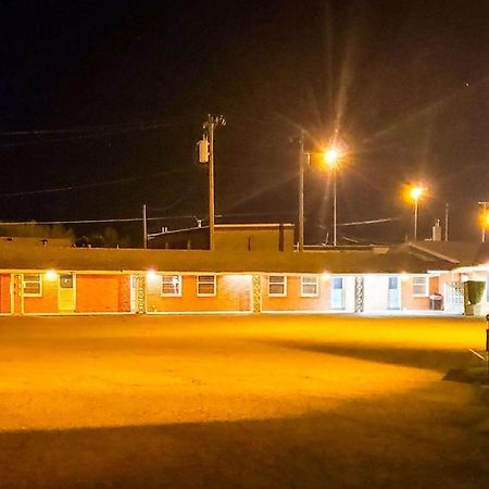 沃西翁马格努森酒店 Wauseon 外观 照片